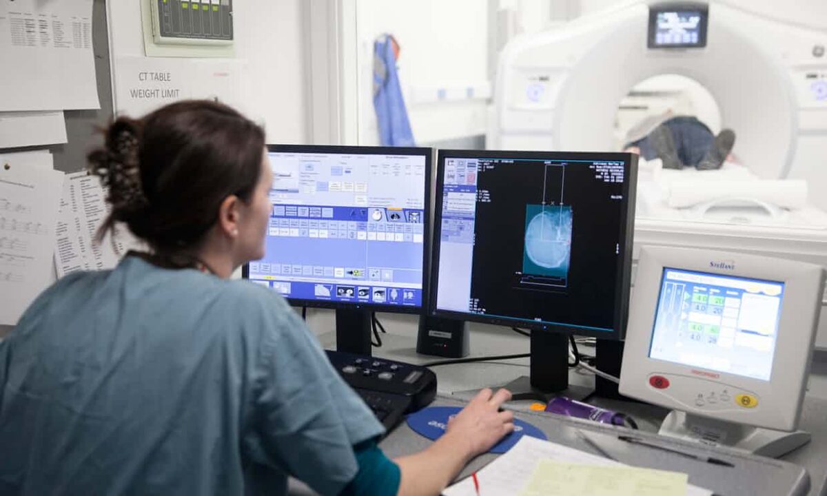 Amazing healthcare stories: the story behind this radiographer